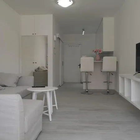 In Heart Of Tourist Area Of Apartment *